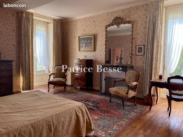 Château 20 pièces 600 m² — 10