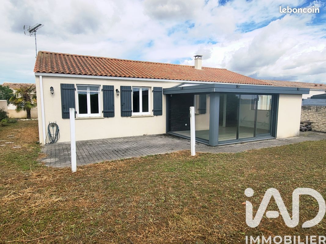 Maison 4 pièces 100 m² · à Longèves · 100 m² · 265 000 €