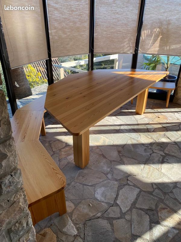 Grande Table bois massif de Mélèze (image 1)