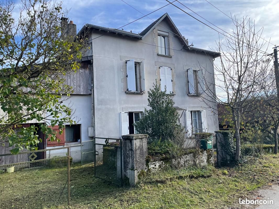 Maison 5 pièces 97 m² · à Saint-Denis-des-Murs · 97 m² · 96 300 €