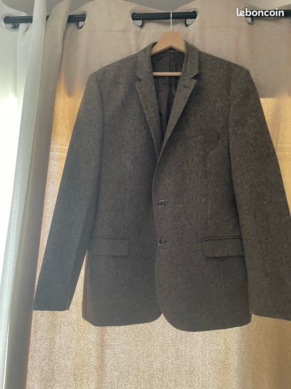 Vends vestes costume, gilets , manteaux femmes (image 3)