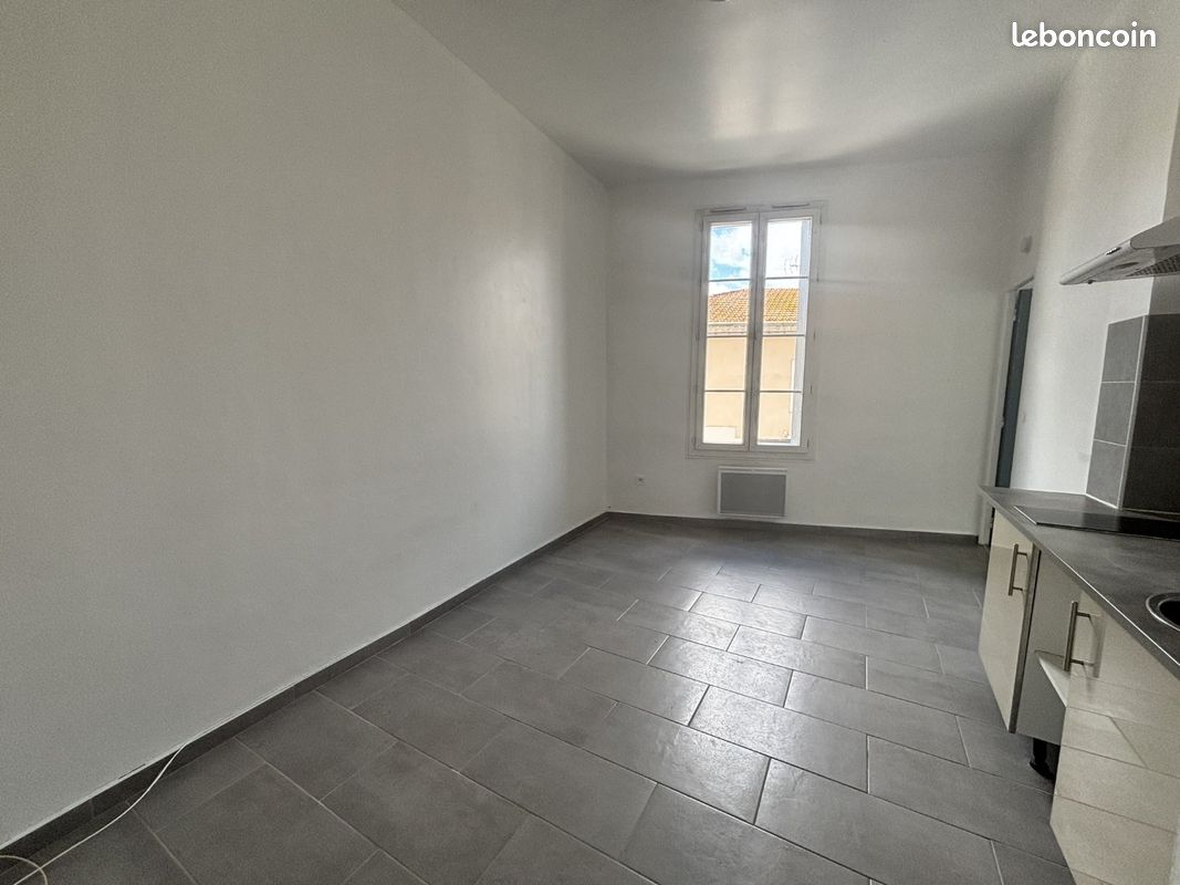 Appartement 1 pièce 30 m² · à Lunel · 30 m² · 595 €/mois