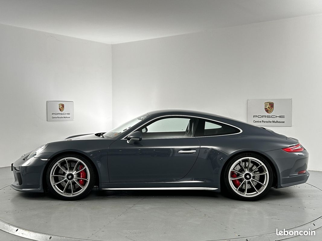 PORSCHE 911 GT3 4.0i (image 2)