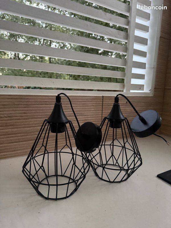 Suspension luminaire noir (image 1)