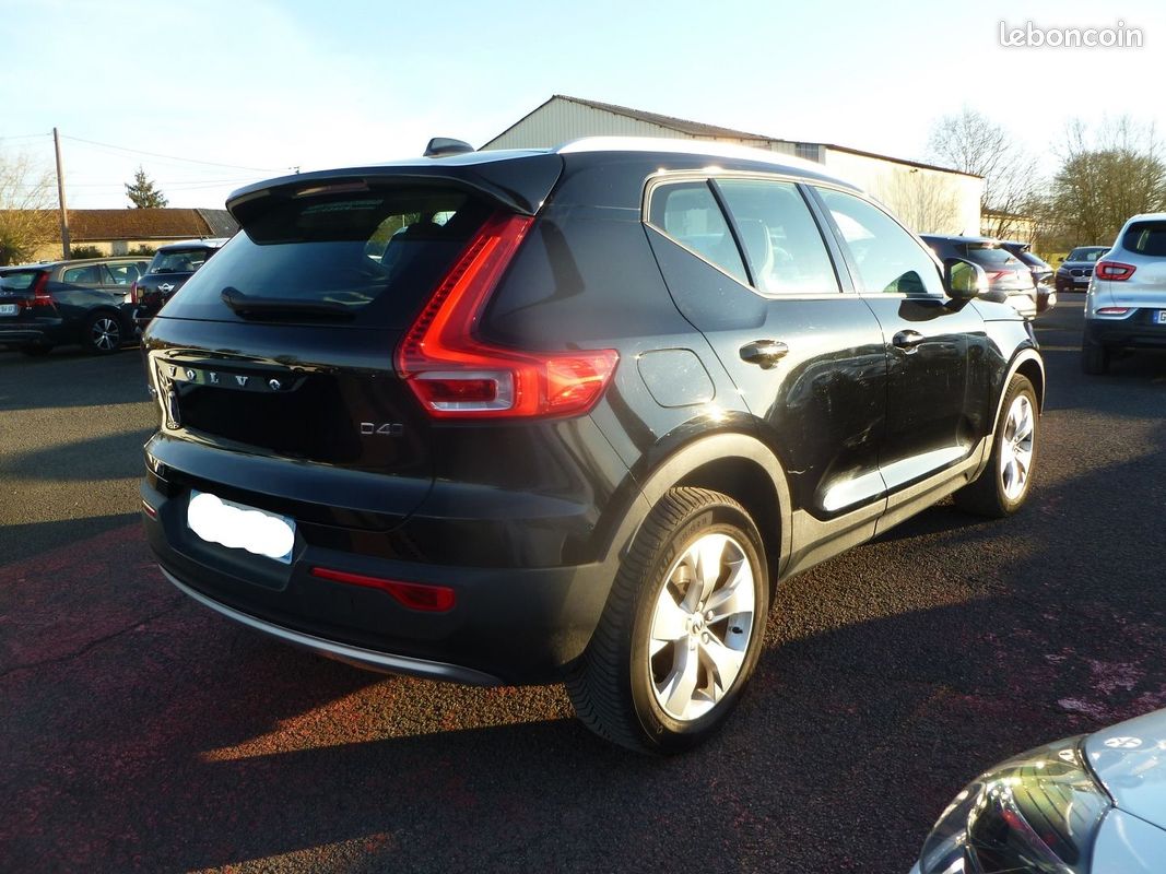Volvo XC40 2.00 D4 AWD 190CH BUSINESS BOITE AUTO GEARTRONIC 8 (image 3)