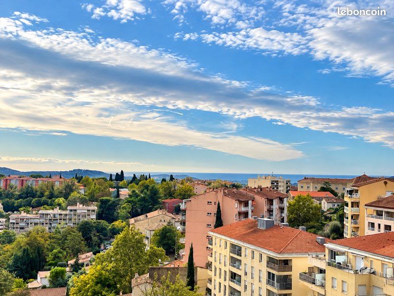 Appartement 2 pièces 49 m² · à Grasse · 49 m² · 1 090 €/mois