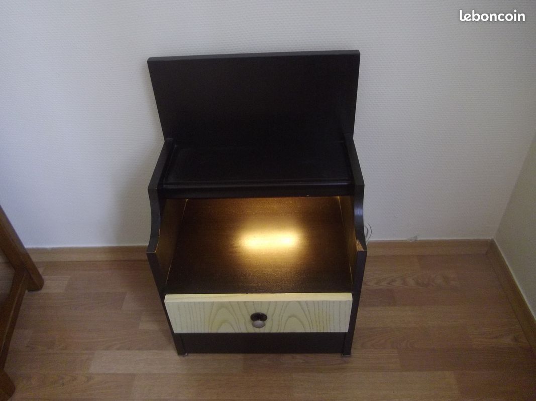 Table de nuit (image 3)