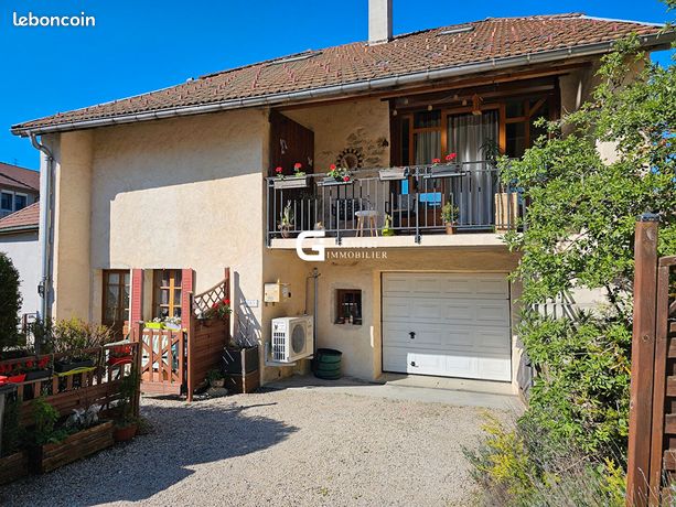 Maison 7 pièces 209 m²