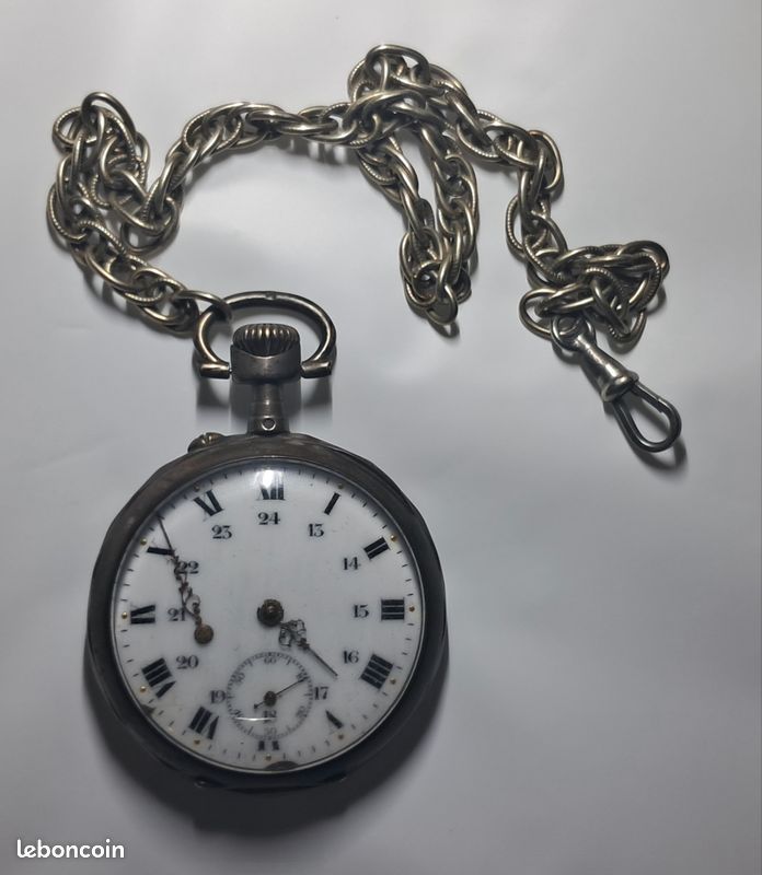 A Gousset Montre MÃ©canique Ã Remontage Manuel Montre De Poche