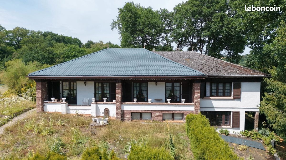 Maison 10 pièces 292 m² · à Freyming-Merlebach · 292 m² · 214 000 €