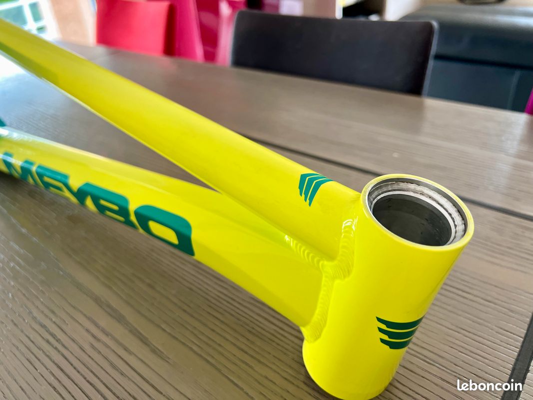 Cadre BMX MEYBO HOLESHOT PRO 21,5 comme NEUF (image 10)