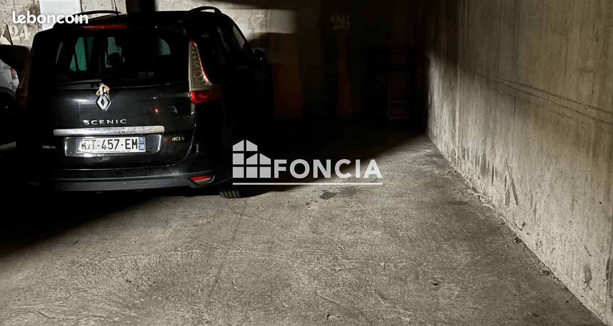 Parking 12 m² · à Lyon · 12 m² · 57 €/mois