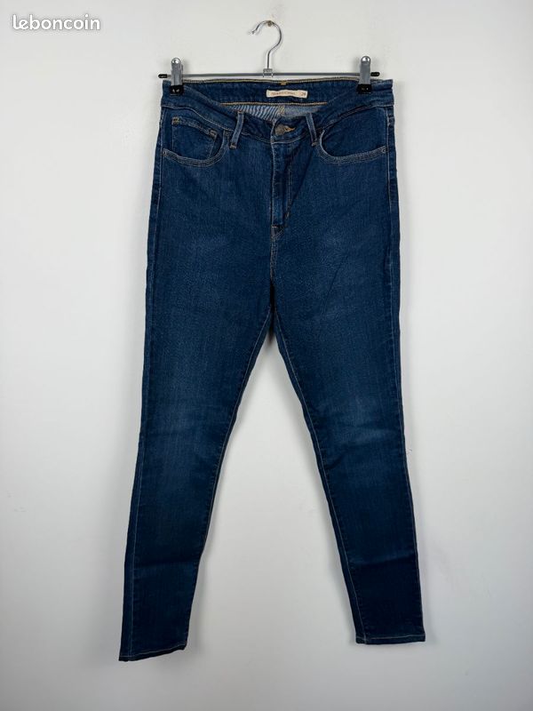 Jean Levi's Femme W28 L30 FR38 | Skinny | Bleu Marine | Très Bon État ELP179 - Vêtements