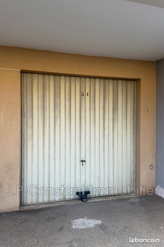 Parking 18 m² · à La Ciotat · 18 m² · 30 000 €