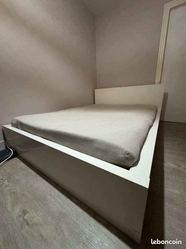 Lit + matelas + sur matelas 190x 140 (image 2)