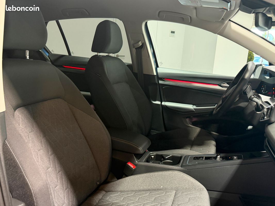 VOLKSWAGEN Golf 1.5 eTSI EVO2 116 DSG7 VW Edition (image 11)
