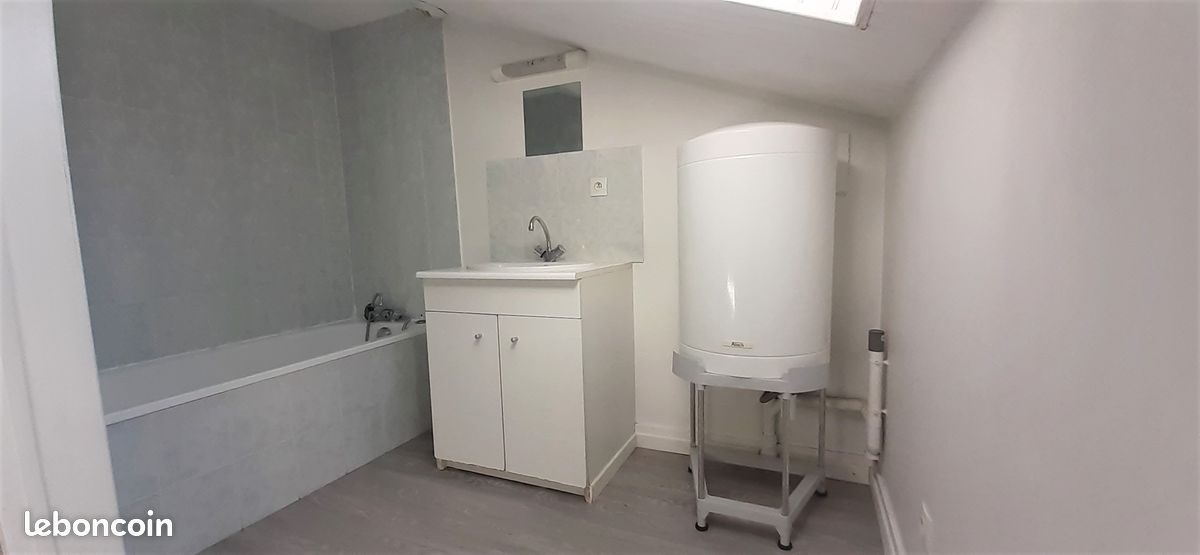 Appartement 2 pièces de 34 m² - Hiersac 16290 (image 3)