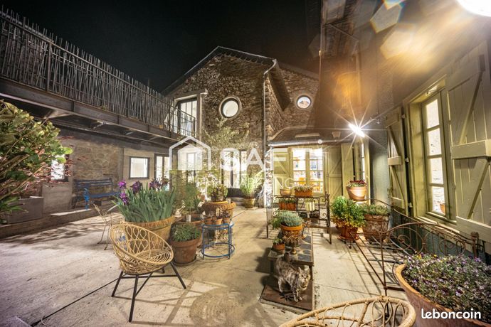 Immeuble 418 m² SIGUER