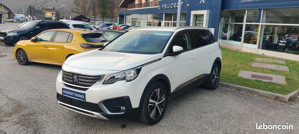 Peugeot 5008 PEUGEOT 5008 HDI 130 CV ALLURE EAT 8