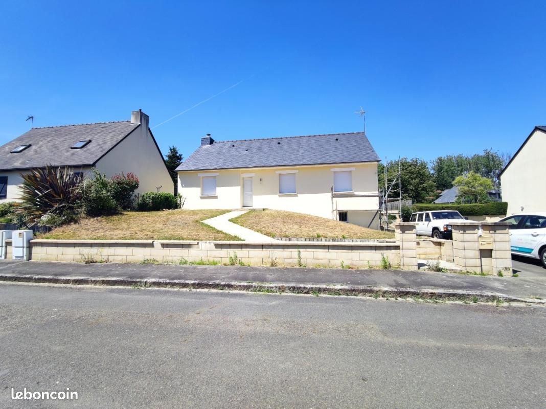 Maison 5 pièces 114 m² · à Maen Roch · 114 m² · 830 €/mois