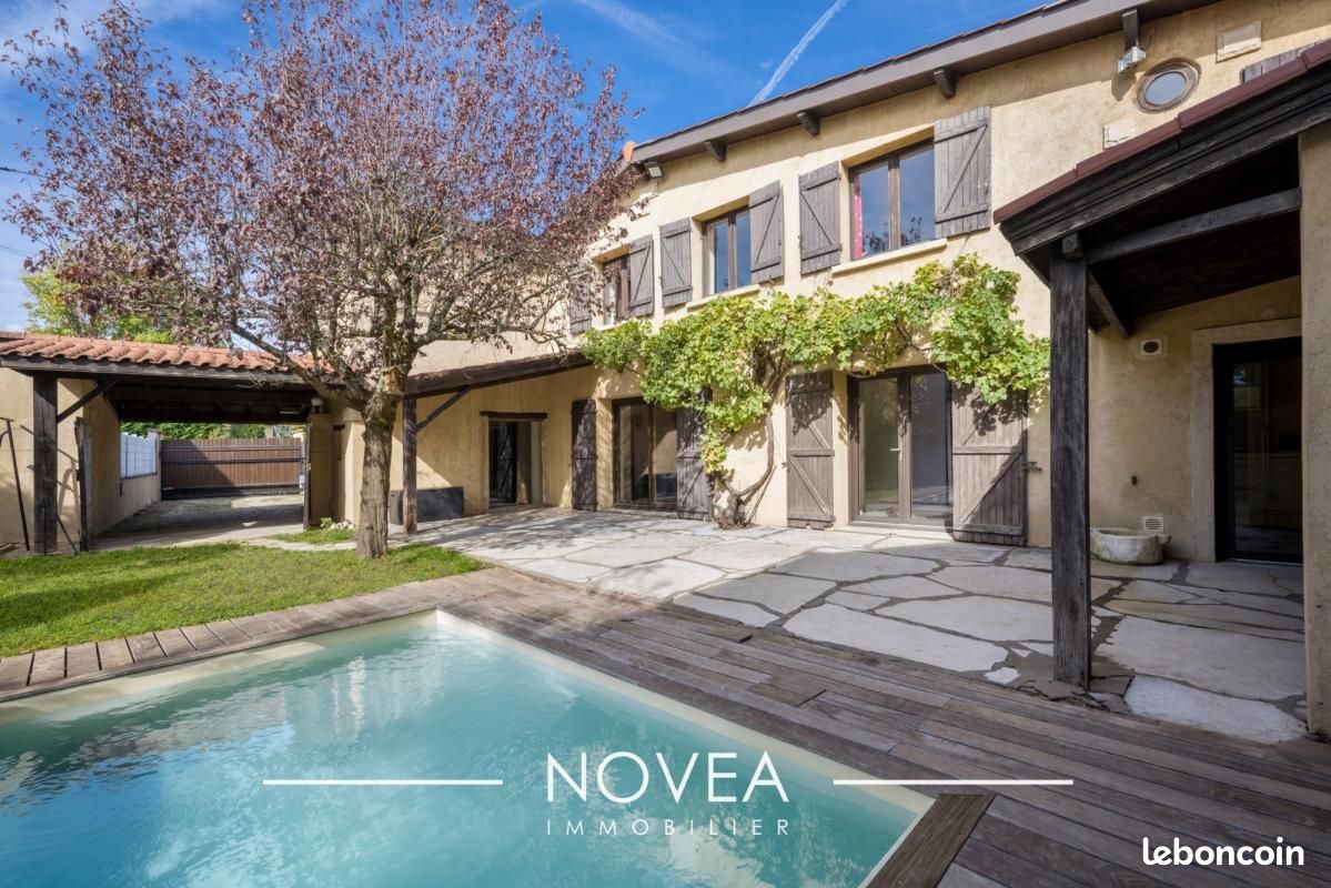 Maison 6 pièces 170 m² · à Ternay · 170 m² · 470 000 €