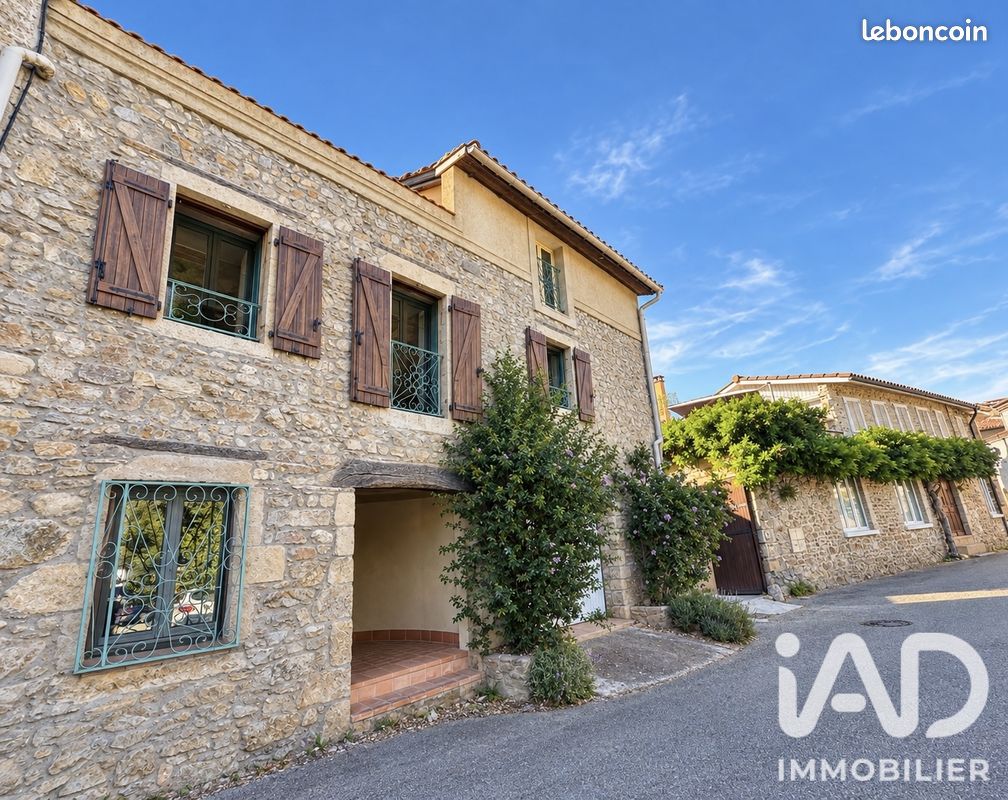 Maison 6 pièces 190 m² · à Saint-Pierre-de-Boeuf · 190 m² · 265 000 €