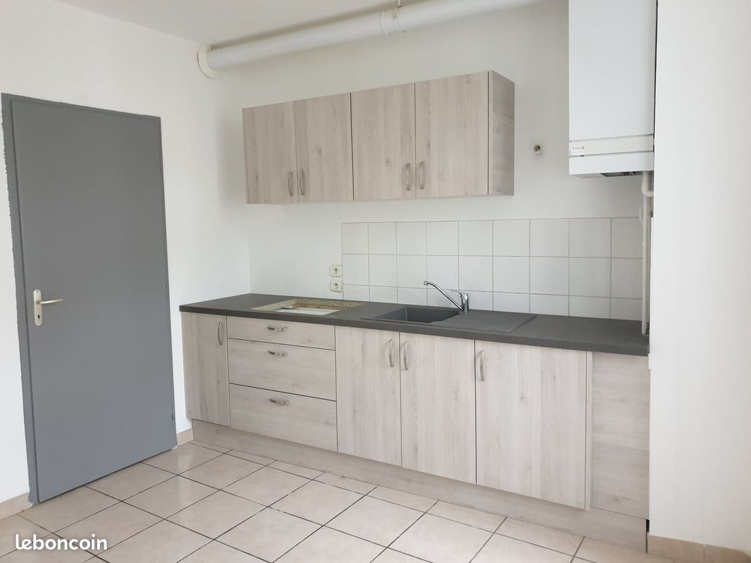 Appartement 2 pièces 39 m² · à Annonay · 39 m² · 400 €/mois