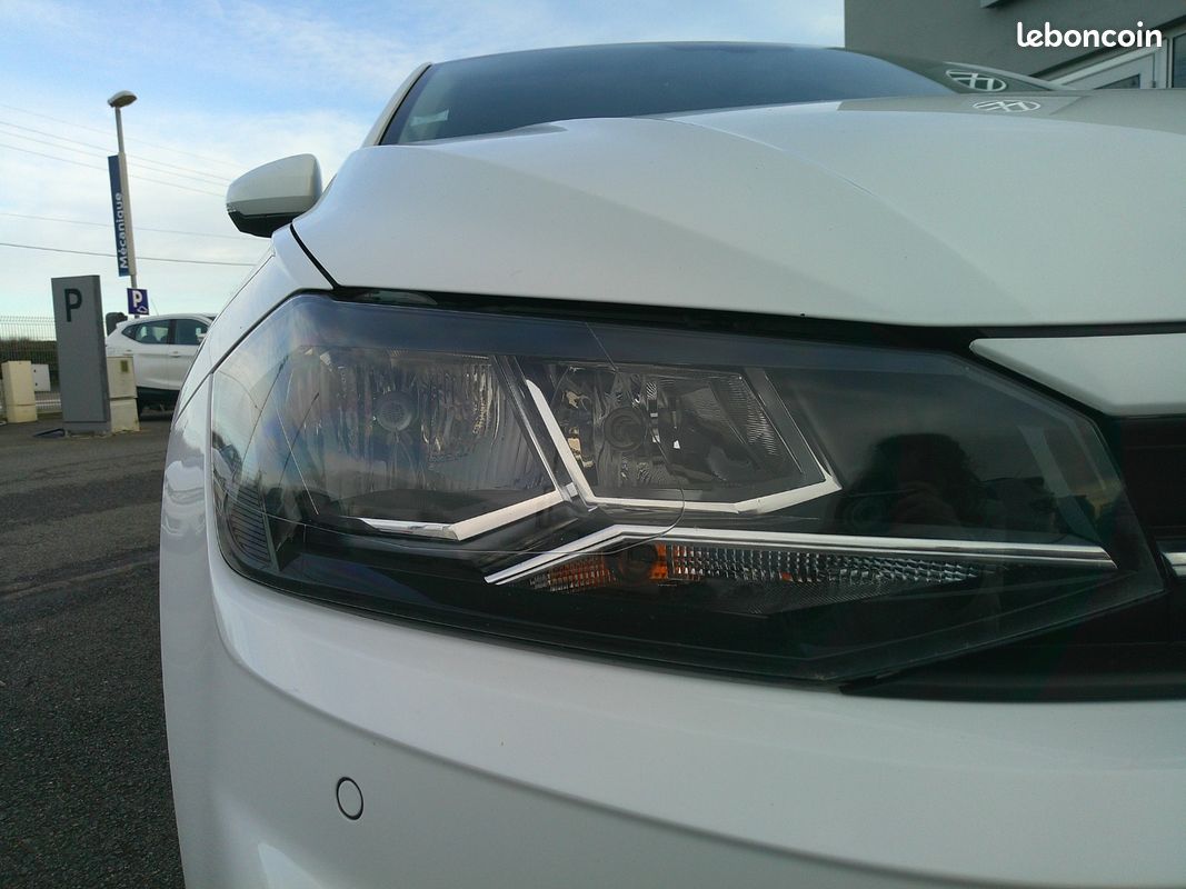 Volkswagen Polo 90CH 1.0 TGI Lounge Business (image 17)