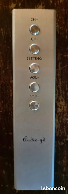 Ampli Audio GD Master 10, entrée Bypass/télécommande alu (image 3)