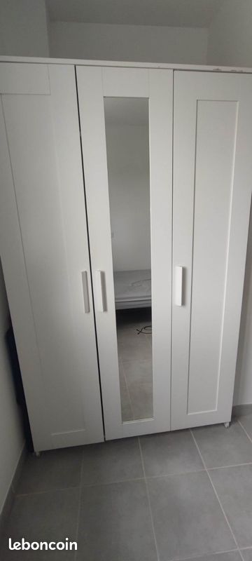 Armoire ikea Brimnes (image 1)