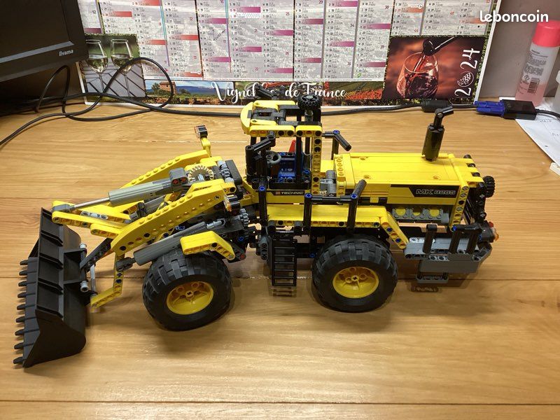 Lego Technic 8265 la chargeuse a pneu ou le grutier (image 3)