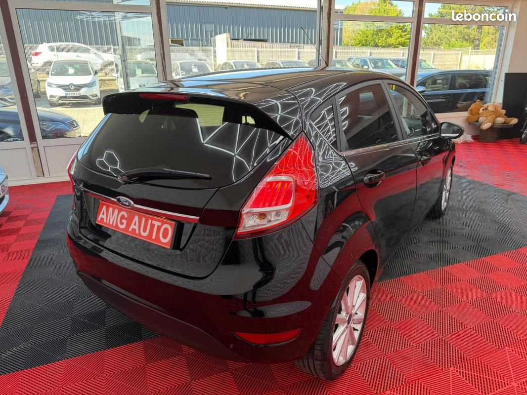 Ford Fiesta VI 1.5 TDCi 95 CV (image 4)