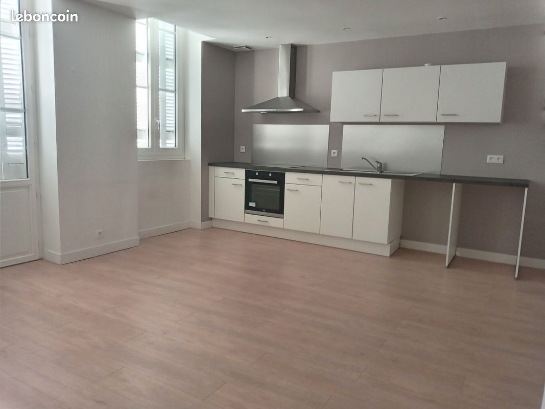Appartement 2 pièces 47 m² · à Talence · 47 m² · 977 €