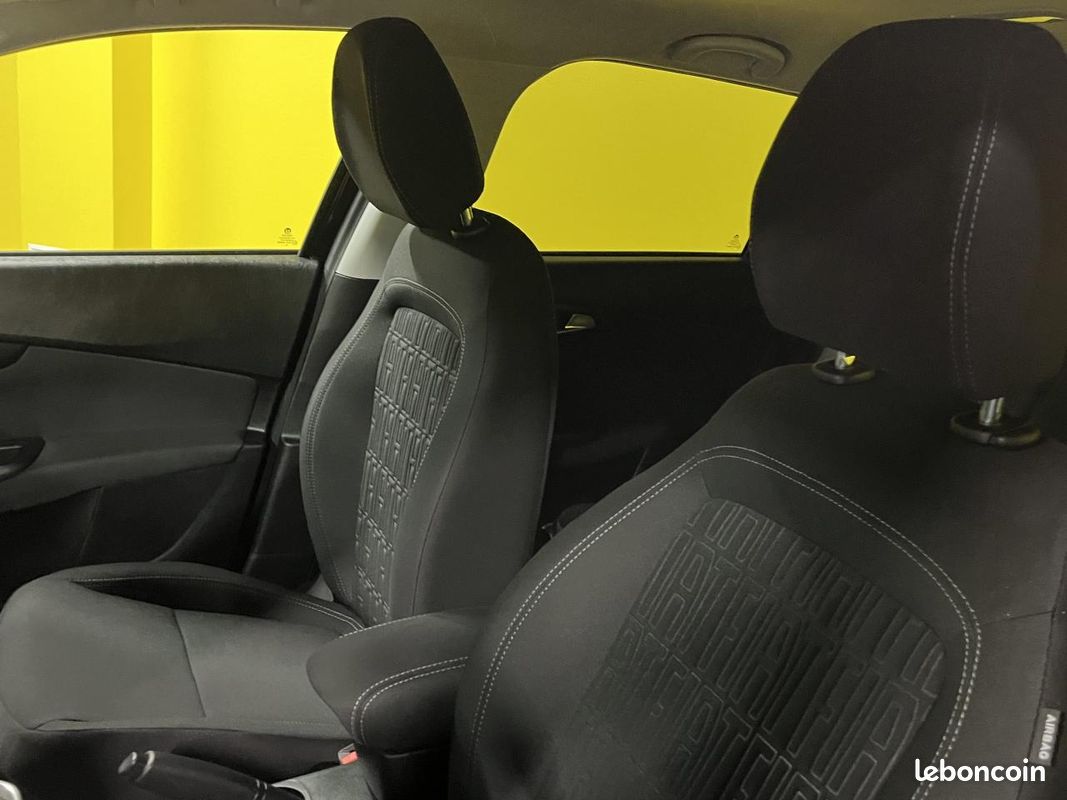 FIAT TIPO 1.5 FireFly Turbo - 130cv - BV DCT Mild Hybrid CROSS 2025 (image 4)