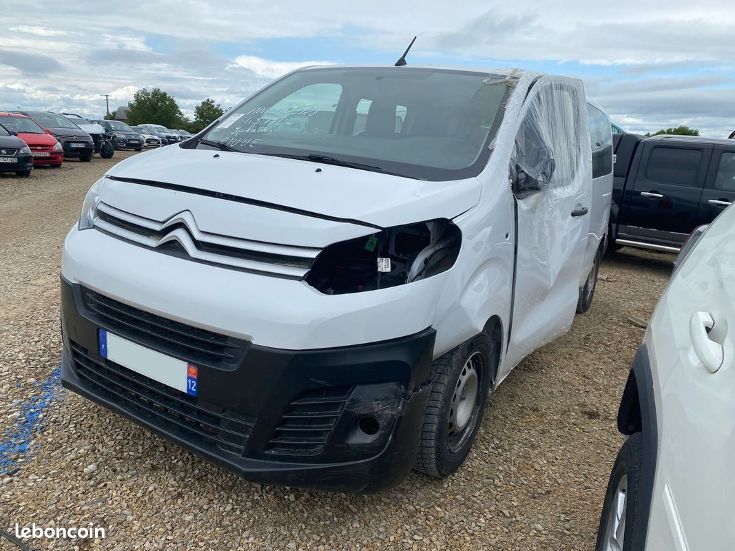 "Accidenté" Citroën Jumpy SpaceTourer 1.5 BlueHDi 120 Confort 9 Places / GJ375 (image 2)