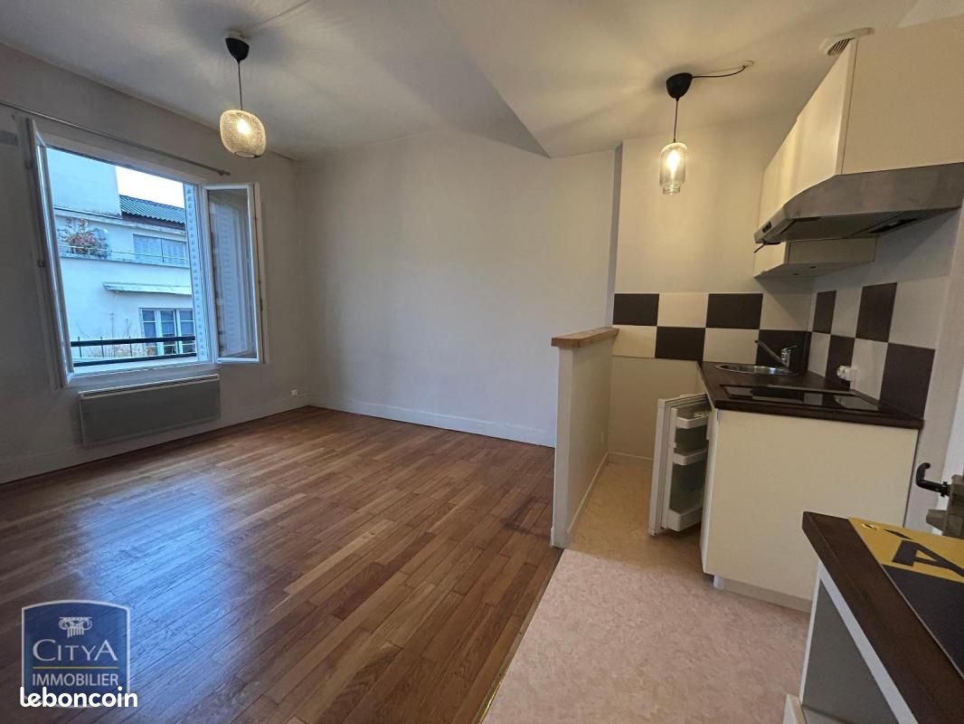 Appartement 2 pièces 32 m² · à Grenoble · 32 m² · 517 €/mois