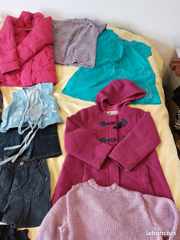 Lot de 24 vetements enfant - fille 2 à 5 ans (image 3)
