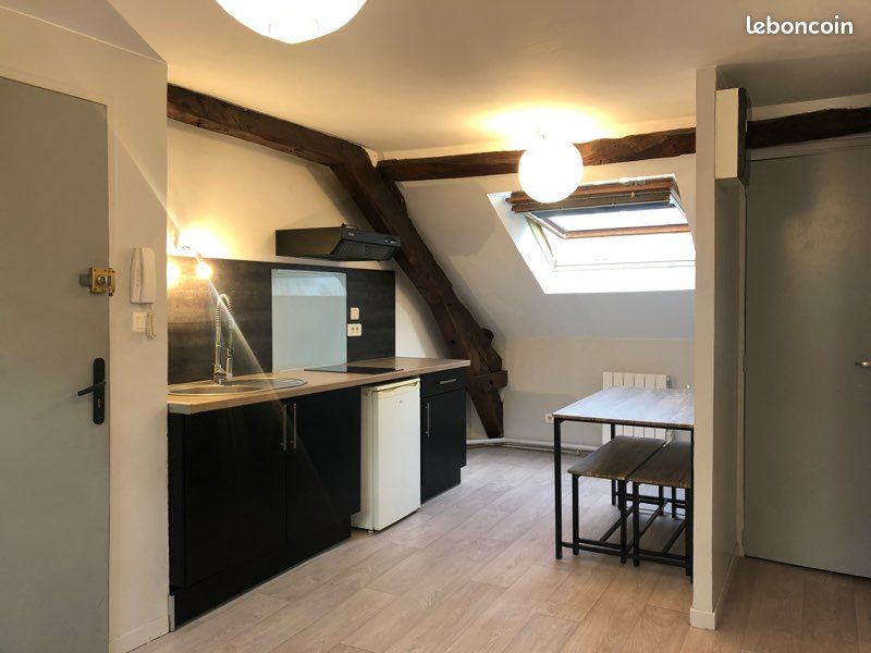 Appartement 1 pièce 27 m² · à Brive-la-Gaillarde · 27 m² · 425 €/mois
