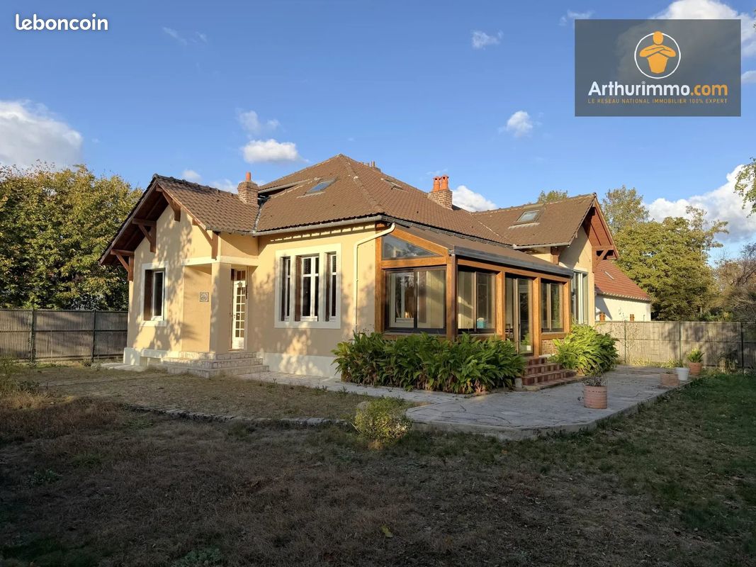 Maison 6 pièces 137 m² · à Compiègne · 137 m² · 499 000 €