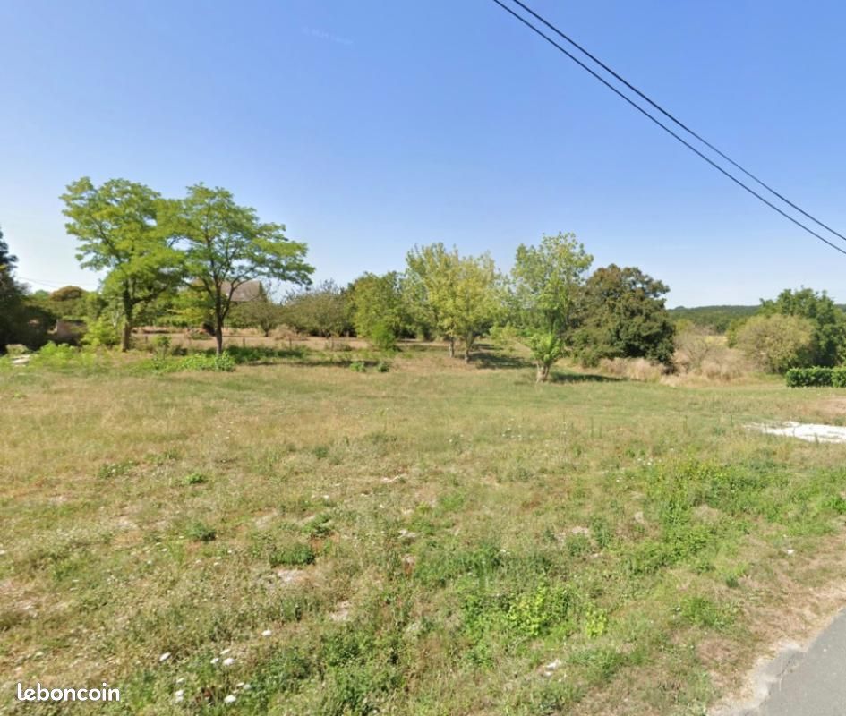 Terrain 987 m² · à Ribagnac · 19 500 €