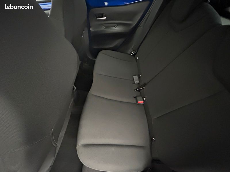Toyota aygo x 1.0 S-CVT 72 Design (image 20)