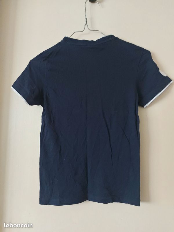 Tee-shirt taille 8ans (image 2)