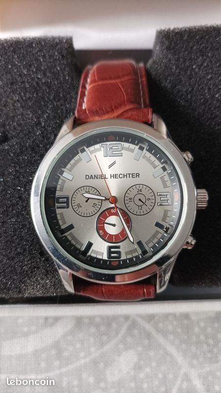 Montre Homme Mehra Mécanique à Remontage Manuel - Boîtier Acier, Bracelet Cuir - Neuve Avec Boîte