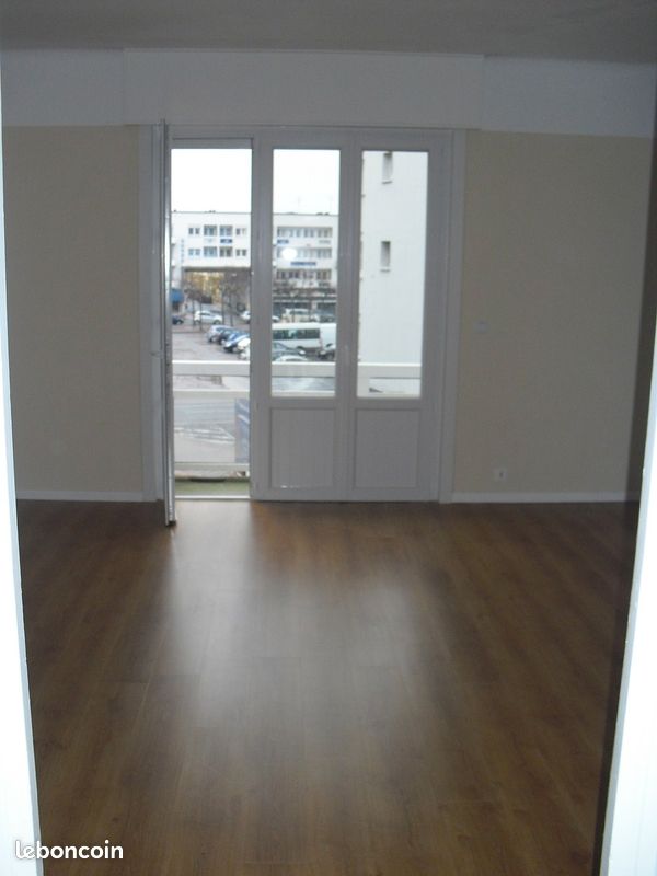 Appartement 3 pièces 58 m² · à Calais · 58 m² · 640 €
