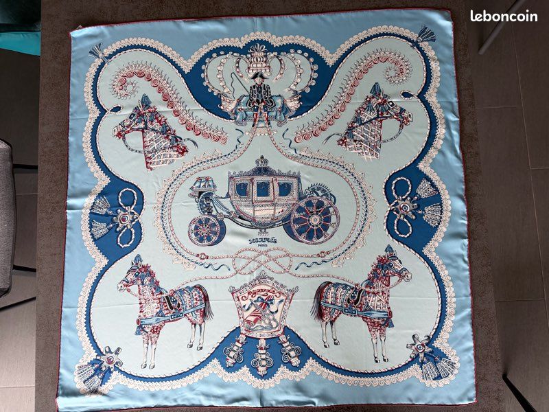 Carre 90 Hermes « Paperoles » (image 1)