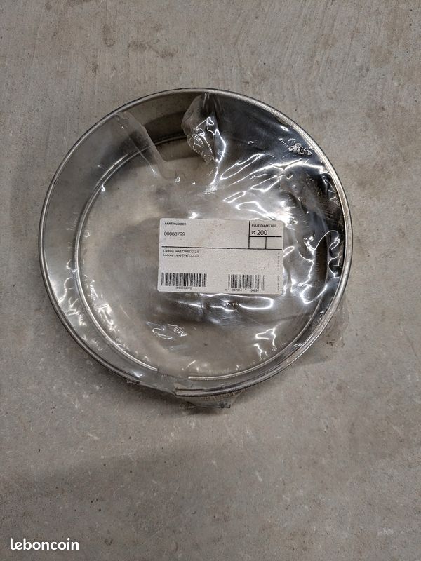 Collier fumisterie inox (image 1)