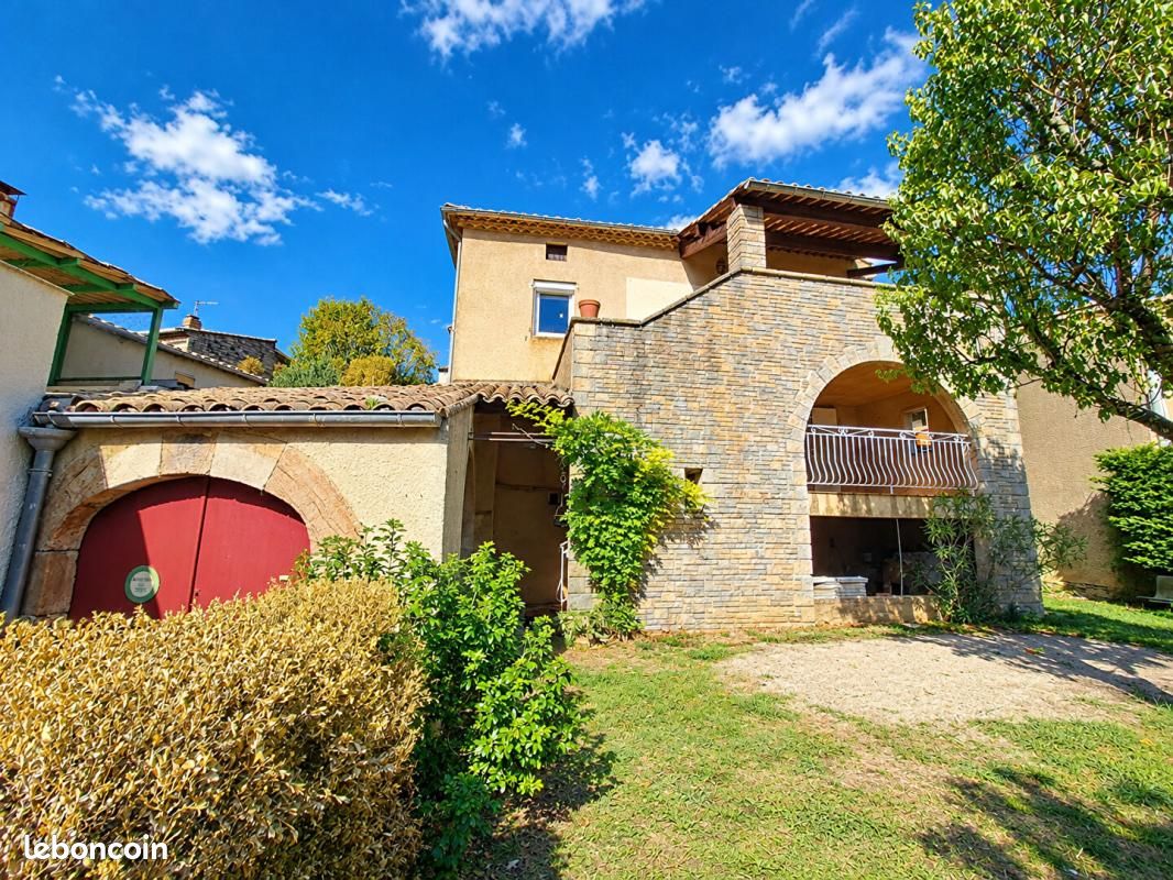 Maison 5 pièces 100 m² · à Saint-Priest · 100 m² · 205 000 €