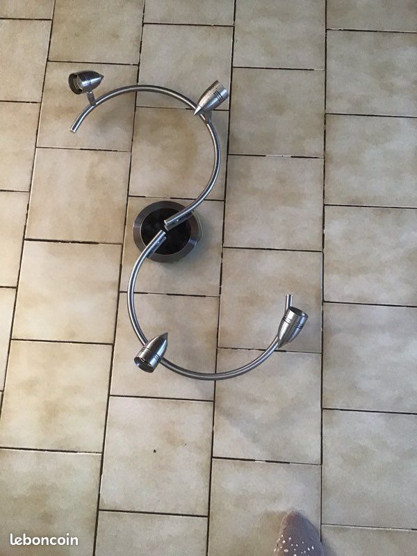 Appliques luminaires (image 1)
