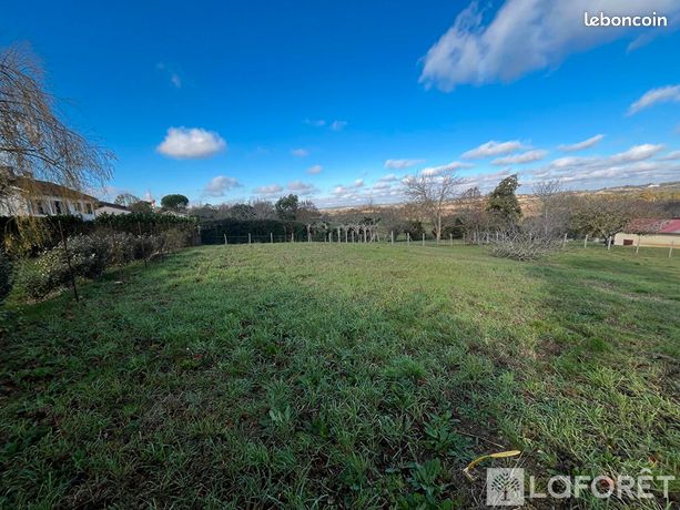 Terrain 828 m² SAINT PIERRE DE LAGES