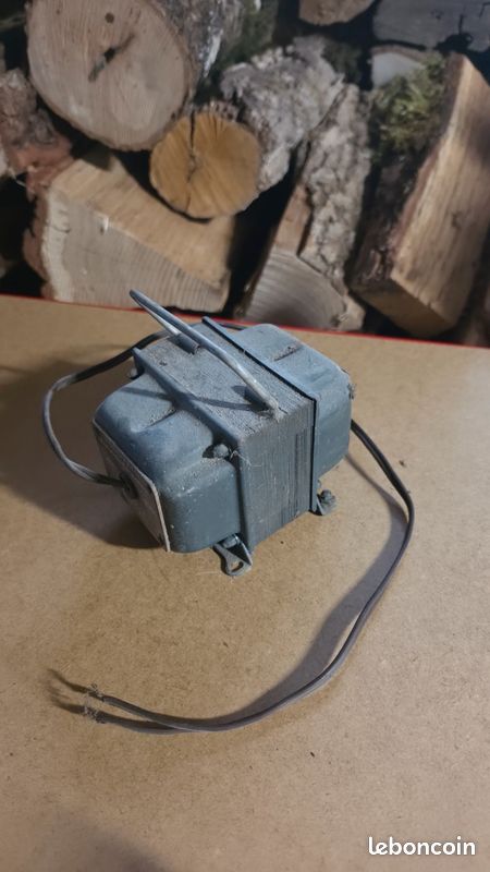 Autotransformateur vintage Vedovelli 220V 350VA – Déco industrielle / TSF (image 1)